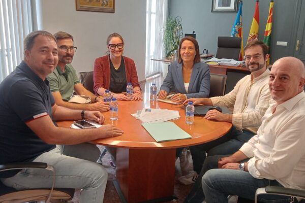 Las nuevas pasarelas dunares de las playas de Oliva comenzarán a instalarse a finales de 2025