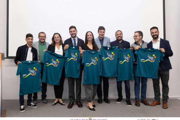 Gandia presenta la VI Cursa de les Empreses de la Safor-ESIC, una cita que une deporte, trabajo en equipo y compromiso social