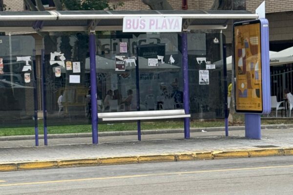 El PP critica que el gobierno destine 83.000 euros a estudios de movilidad mientras “los vecinos esperan 40 minutos el autobús”